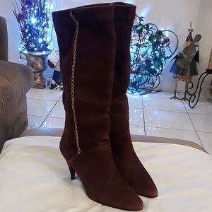 Beautiful suede brown leather boots 8.5